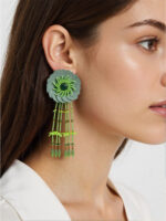 FE35005 | Pendientes Largos con Flores Verdes | Venta al por Mayor - Image 3