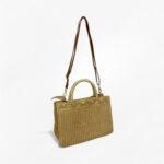 Bolso de Rafia y Piel para Mujer con Correa – Modelo XY-2506 (20×28×11 cm, 400 g) | Venta al por Mayor