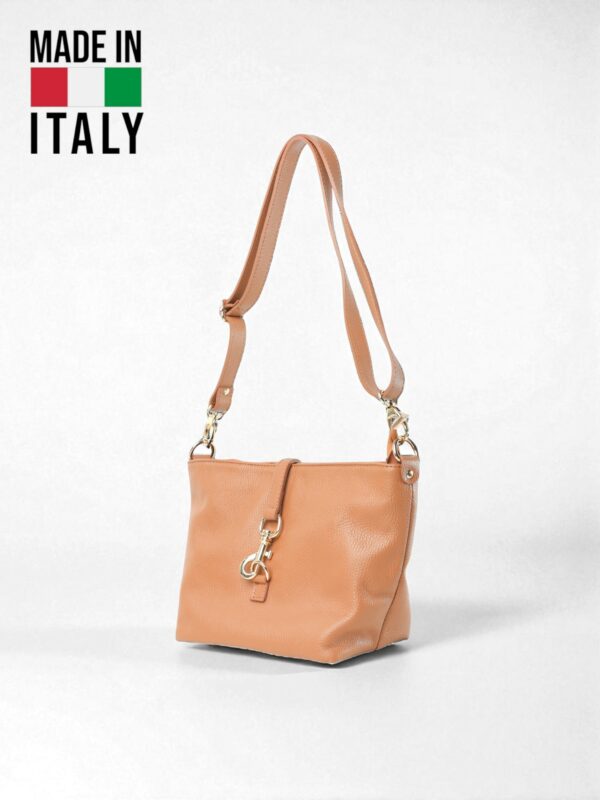 Bolsos de Polipiel de Mujer con Correa | Al por Mayor – Modelo 1078 (32×20×14 cm, 800 g) - Image 1