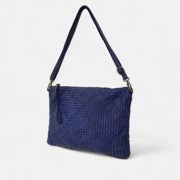 Bolso bandolera de piel italiana trenzada azul marino con correa ajustable 801479 - Image 1