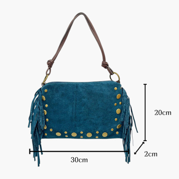 Bolso bandolera de piel serraje con tachuelas doradas y flecos – Verde botella 1369 - Image 2