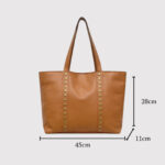 Bolso tote de piel auténtica italiana con tachuelas doradas y cierre de cremallera 1133 - Image 2